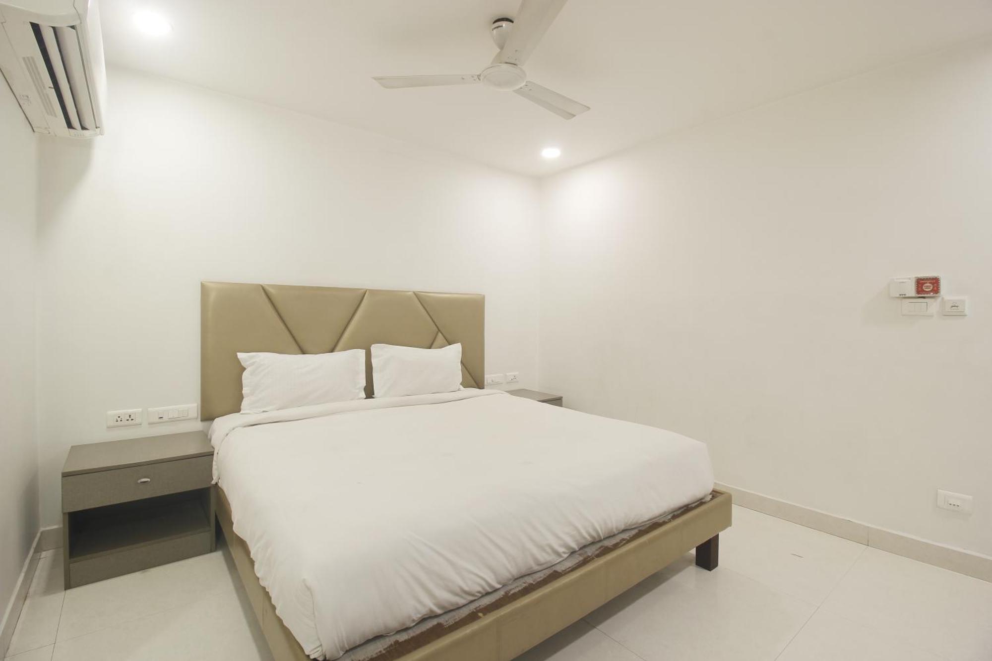 Hotel Ssr Grand 하이데라바드 외부 사진