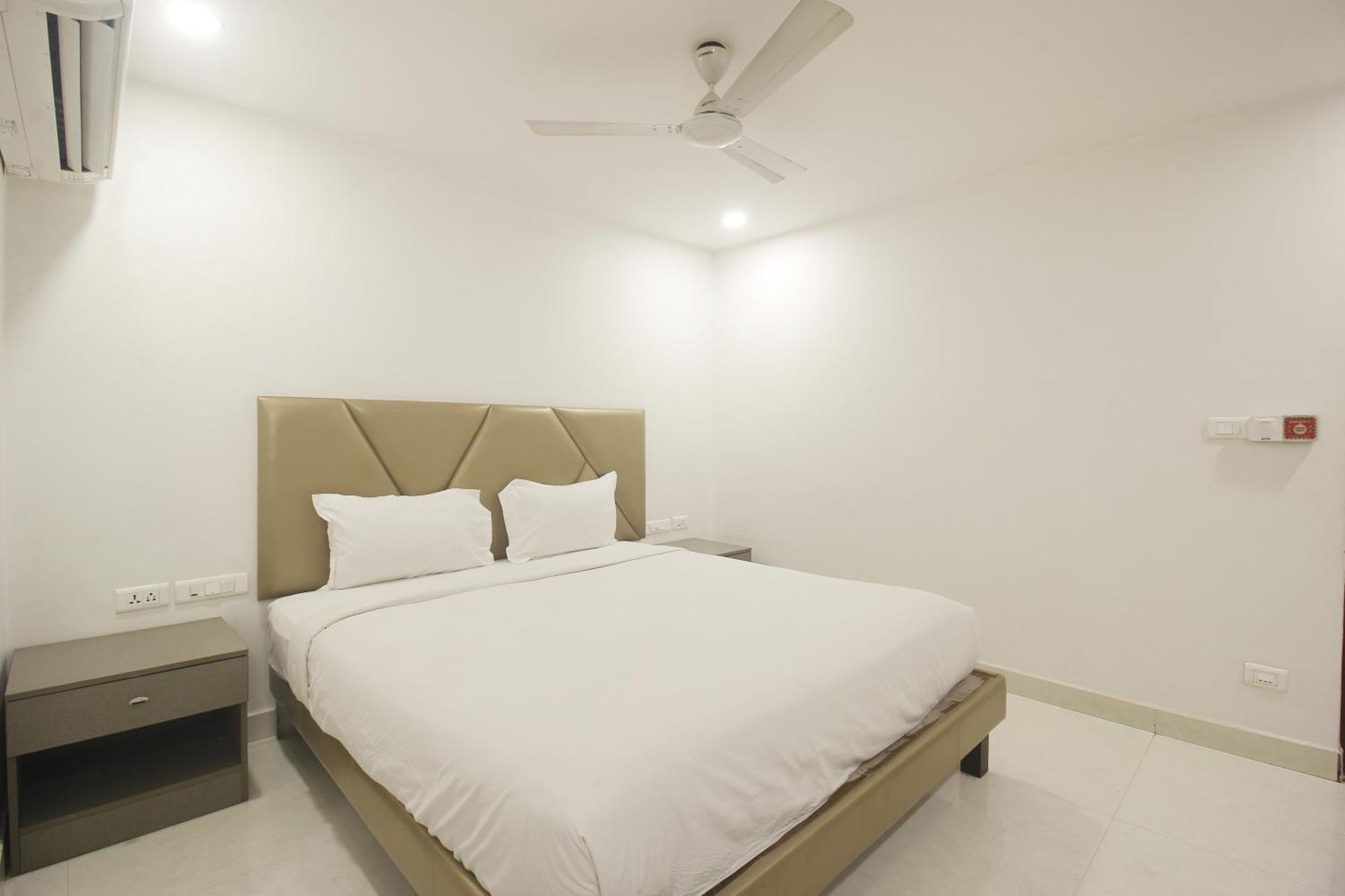 Hotel Ssr Grand 하이데라바드 외부 사진