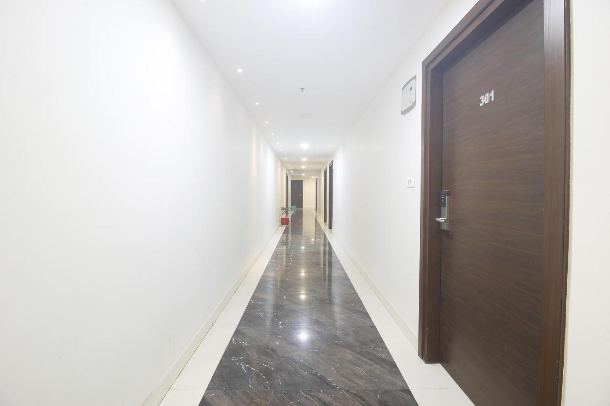 Hotel Ssr Grand 하이데라바드 외부 사진